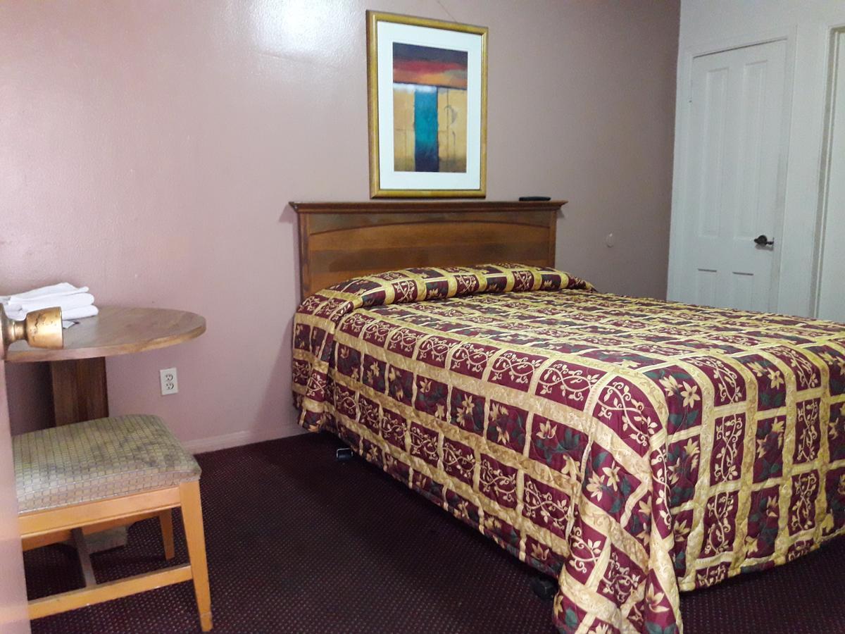 World Motel Линвуд Экстерьер фото
